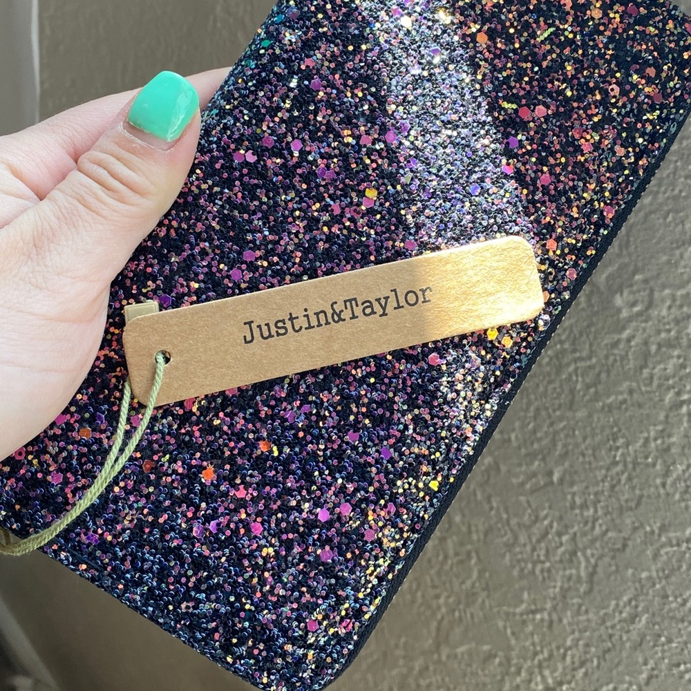 Justin&Taylor glittery wallet